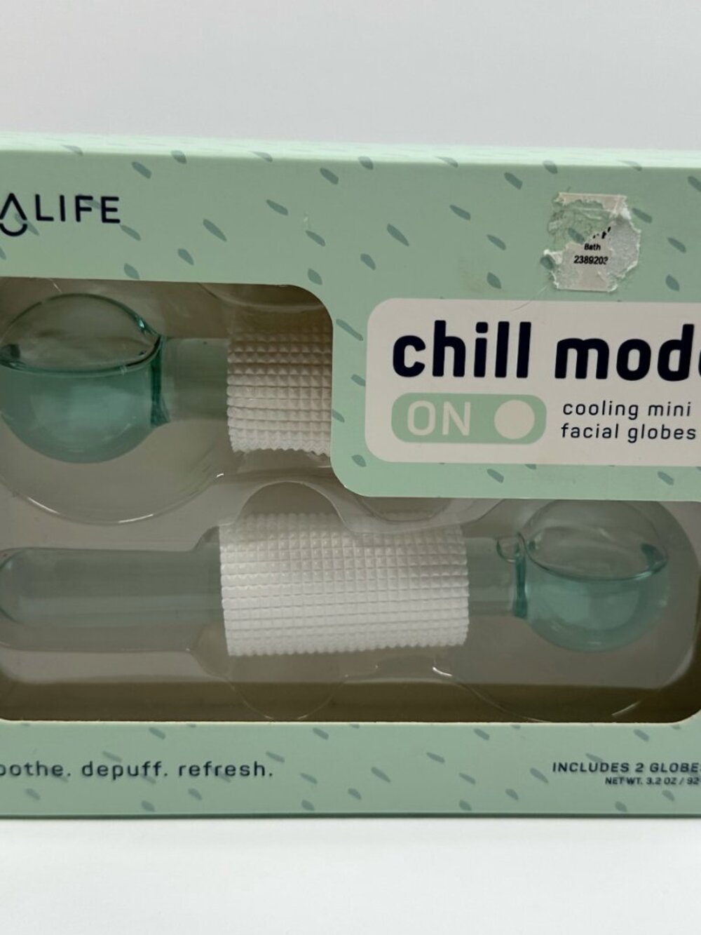 Spalife 2 Pcs Facial Ice Globes Daily Beauty Routines Mint Green ASMR Brand New - Picture 2 of 9